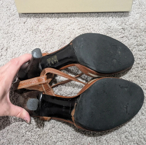 Burberry Heels Size 38.5 Brown and Tan Leather & Linen Classy Peep toe Heels - Picture 3 of 9